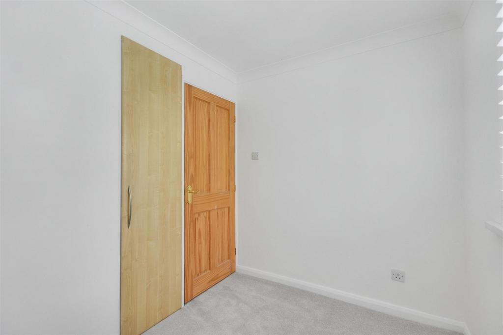 Bedroom 3 2.jpeg