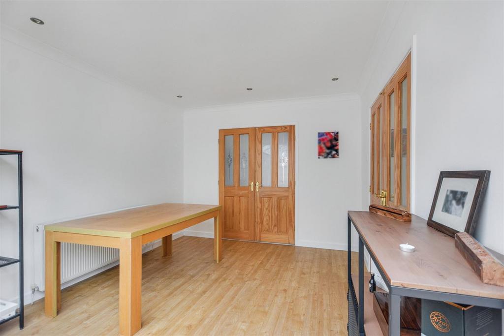 Dining Room 2.jpeg