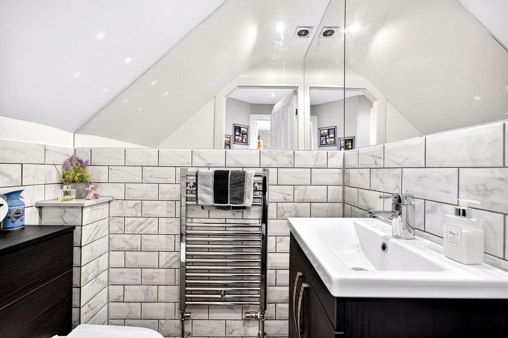 Cloakroom WC