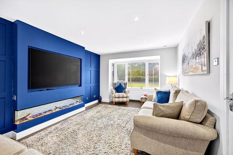 4 bedroom detached house for sale, Hollyhock Glade, Livingston EH54