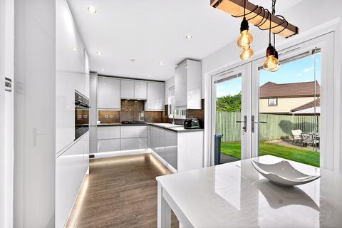 4 bedroom detached house for sale, Hollyhock Glade, Livingston EH54