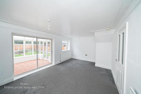 3 bedroom semi-detached house for sale, Bridge Avenue, Cheslyn Hay, Walsall WS6