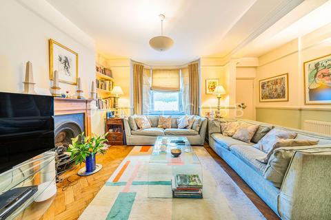 Flat 1, 2 Oakden Street, London, SE11 4UG