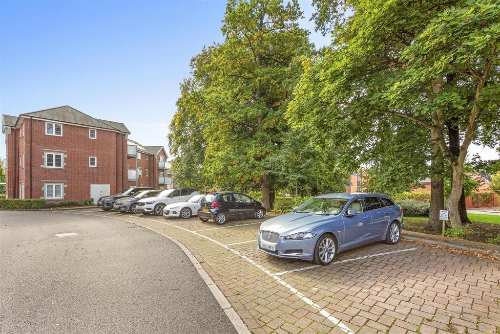 37 Kennedy Avenue, HP11 1 BX-15.jpg