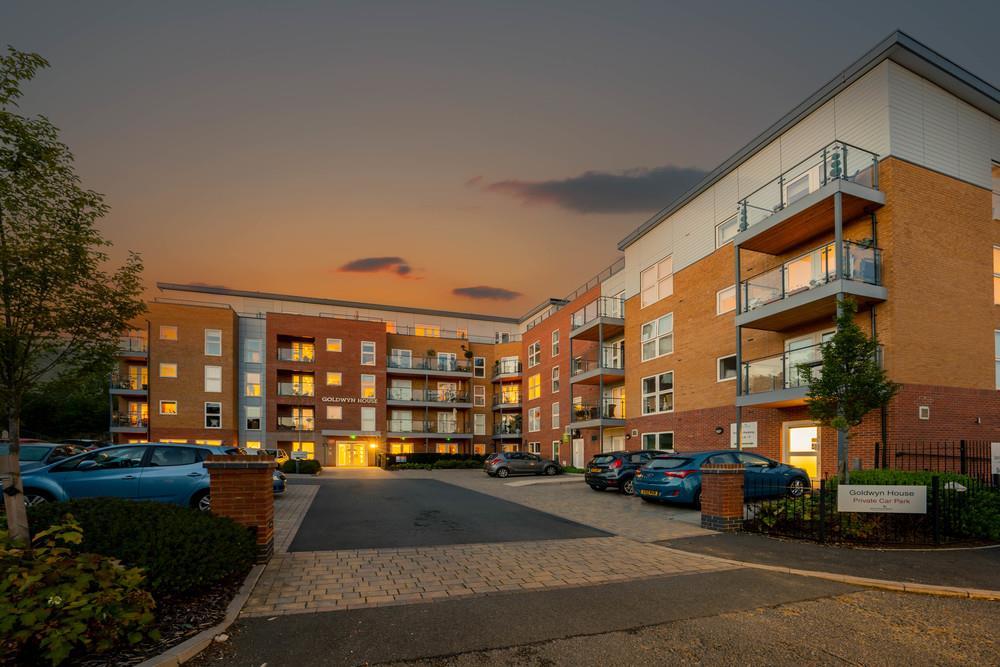 2332 BRH GLD RP EXT 10.jpg