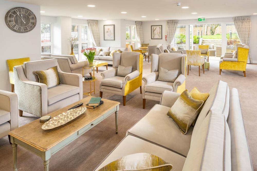 2332 BRH GLD RLP COL 3.jpg