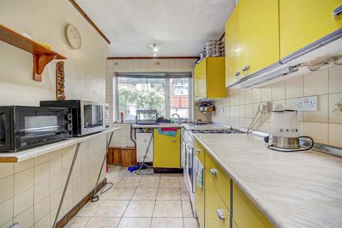 3 bedroom terraced house for sale, Ronver Road, London SE12