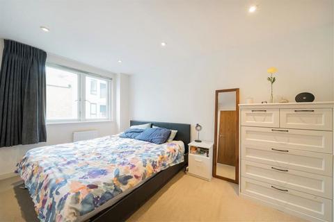 2 bedroom flat for sale, Hackney Road, London E2