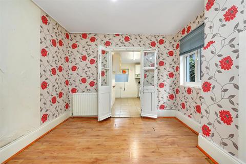 3 bedroom terraced house for sale, Burns Road, London NW10