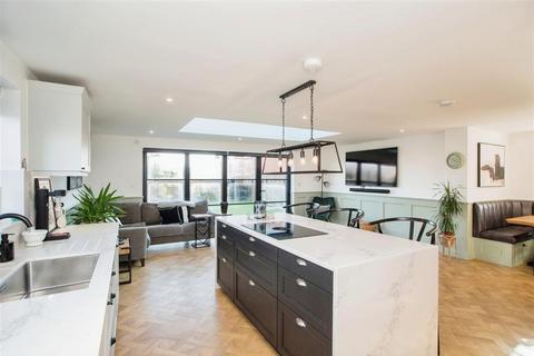3 bedroom detached house for sale, Farm End, Hemel Hempstead HP2