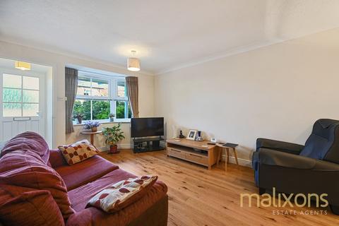 2 bedroom maisonette for sale, Angles Road, London SW16