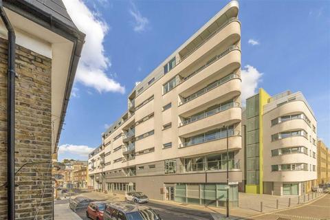 1 bedroom flat for sale, Empire Square West, London SE1