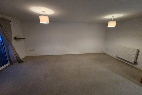 2 bedroom flat for sale, Union Close, Bideford