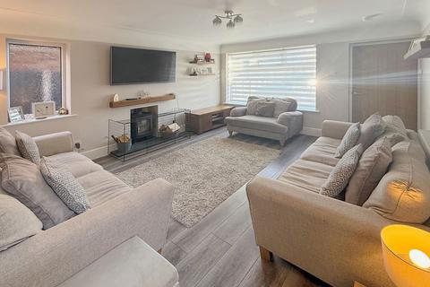 undefined, Ambleside Close, Wirral CH62