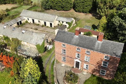 5 bedroom country house for sale, Roach Grange Avenue, Kippax, Leeds