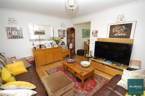 undefined, Prayle Grove, Cricklewood, NW2