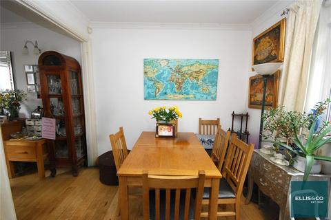 undefined, Prayle Grove, Cricklewood, NW2