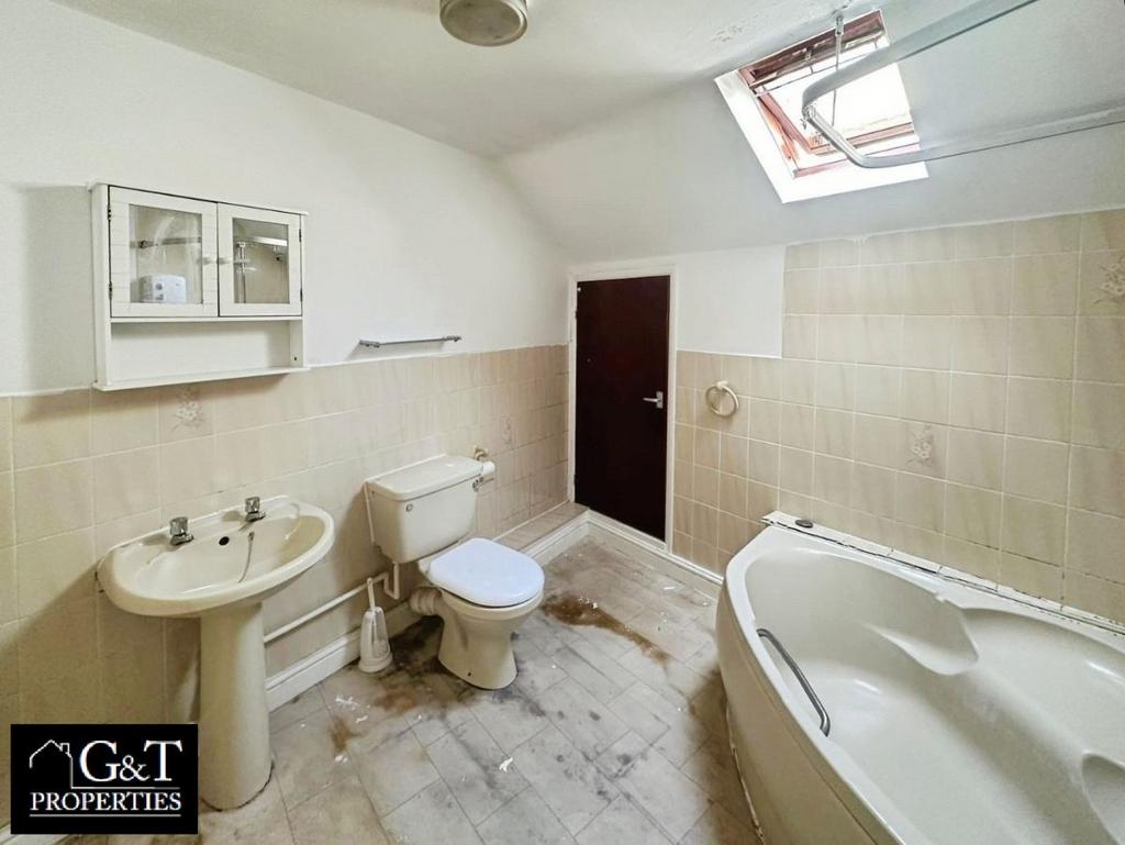 Family bathroom
