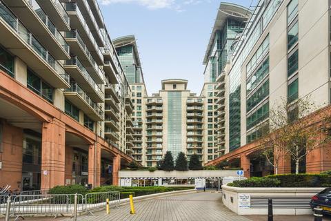 St. George Wharf, Vauxhall, SW8