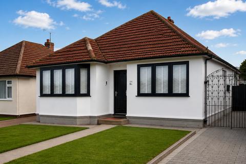 4 bedroom bungalow for sale, Botany Road, Broadstairs, Kent, CT10