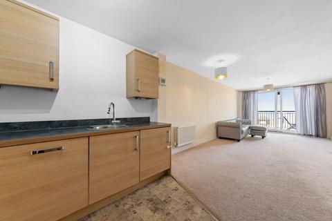 61, Venture Court Canal Road, Gravesend, DA12 2AT