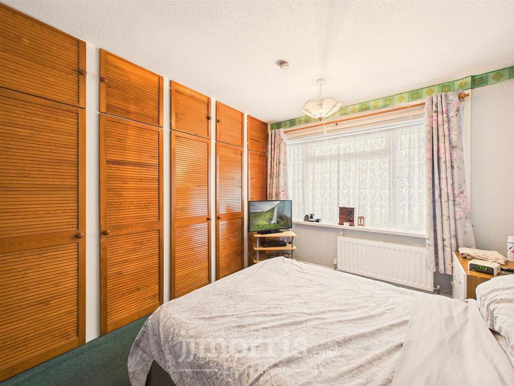 CAM05297 G0-PR0094-STILL014.jpg