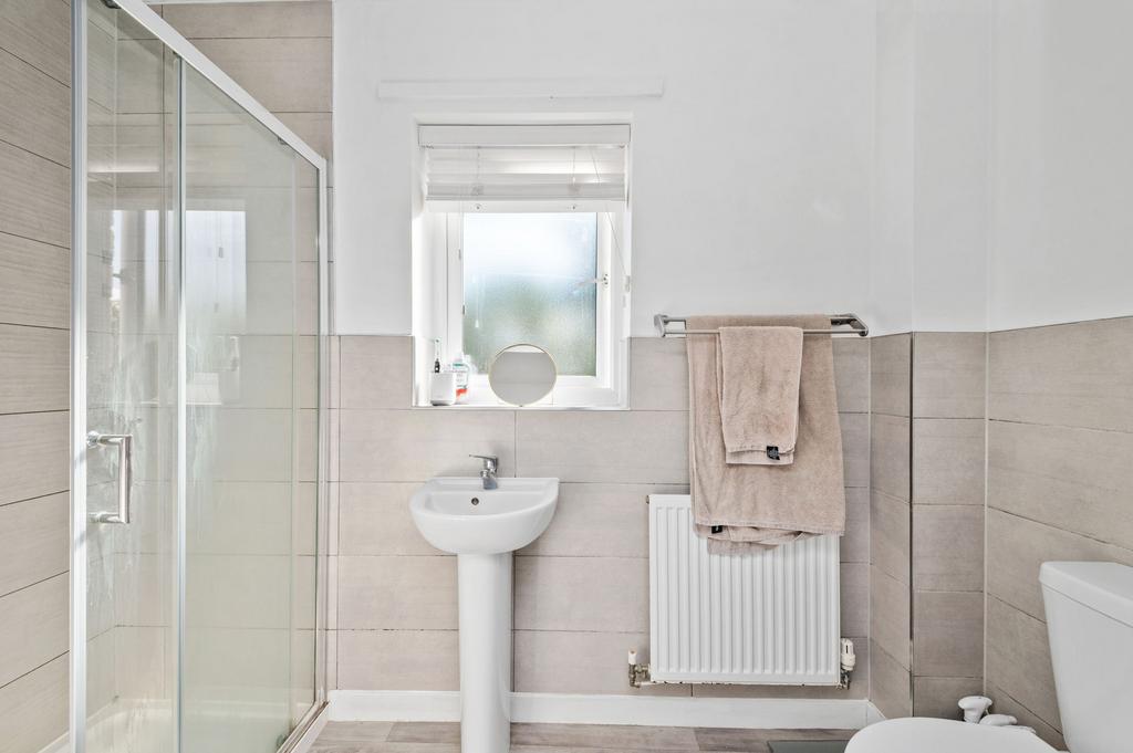 En suite shower room