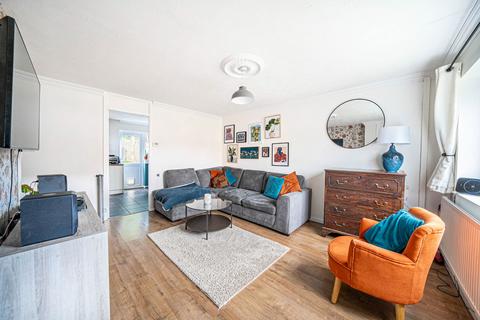 17 Brooks Close, Whitchurch, RG28 7JU
