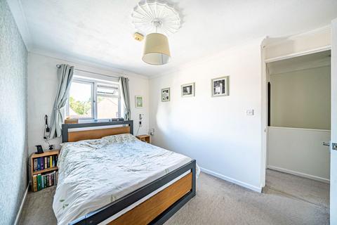 17 Brooks Close, Whitchurch, RG28 7JU
