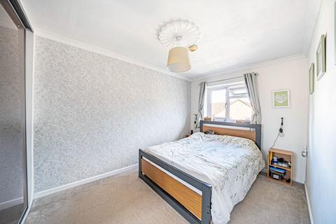 17 Brooks Close, Whitchurch, RG28 7JU