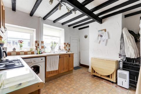 2 bedroom terraced house for sale, West Terrace, Hucknall NG15