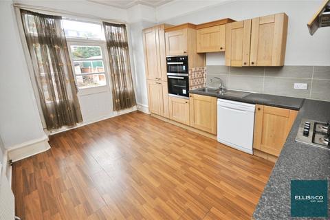 undefined, Clifton Road, Finchley, N3