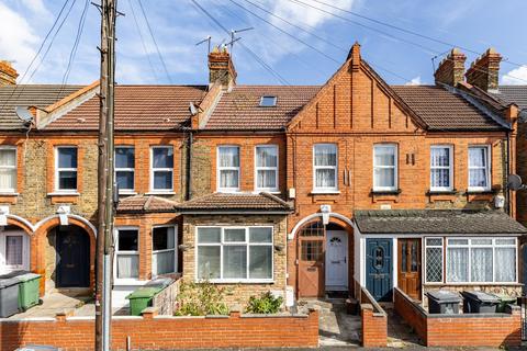 Kettlebaston Road, Leyton, E10