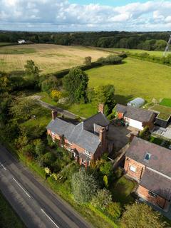 4 bedroom detached house for sale, Pepper Street, Mobberley, WA16