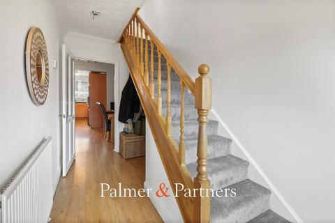 3 bedroom terraced house for sale, Normandy Avenue, Colchester, Essex, CO2