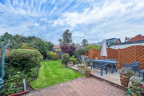 4 bedroom semi-detached house for sale, Fisher Drive, Southport PR9