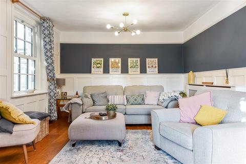 4 bedroom detached house for sale, Burndell Road, Yapton