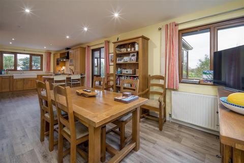 4 bedroom detached house for sale, Totland Bay, Isle of Wight