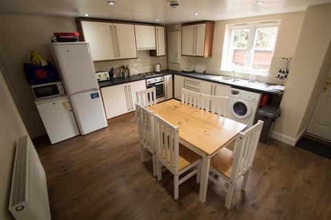 Grimthorpe Terrace, Headingley, Leeds, LS6 3JS