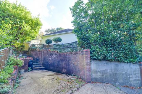 2 bedroom detached bungalow for sale, Portsmouth Road, Sholing