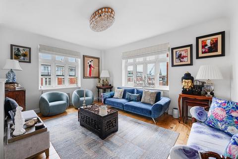 3 bedroom apartment to rent, Hall Road, London, NW8