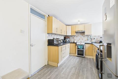 undefined, Mentieth Close, Milton Keynes MK2