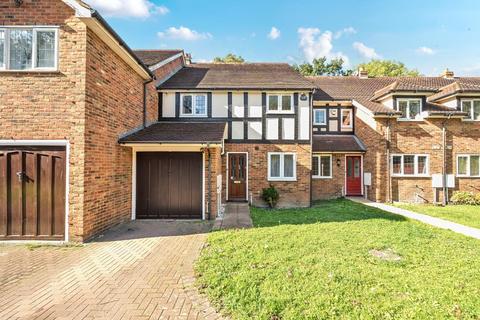 undefined, Colnbrook,  SL3,  SL3