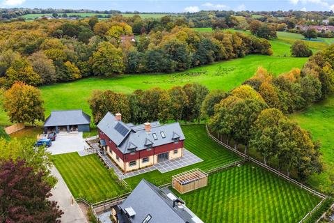 5 bedroom detached house for sale, 5 Grange Park, Threals Lane