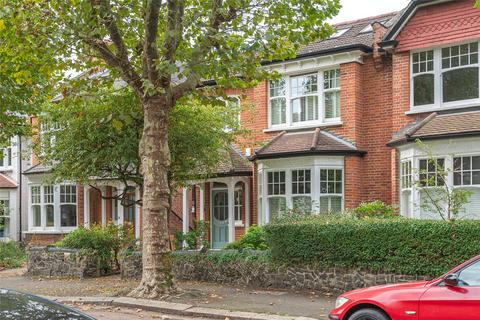 11 Leaside Avenue, London, N10 3BT