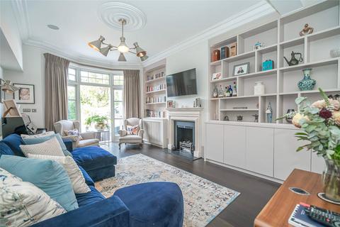 11 Leaside Avenue, London, N10 3BT