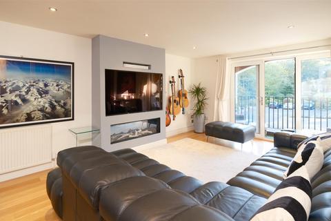 4 bedroom townhouse for sale, Victoria Mills, Holmfirth HD9