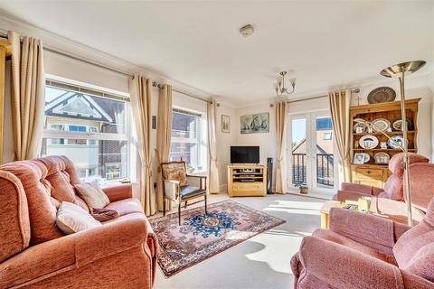 undefined, 15 King George's Drive, Liphook