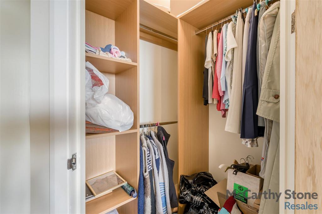 8664063-interior17.jpg