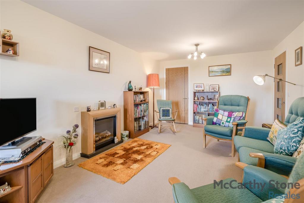 8664063-interior04.jpg